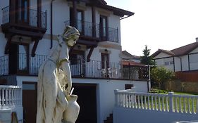 Apartamentos La Fuente de Enmedio